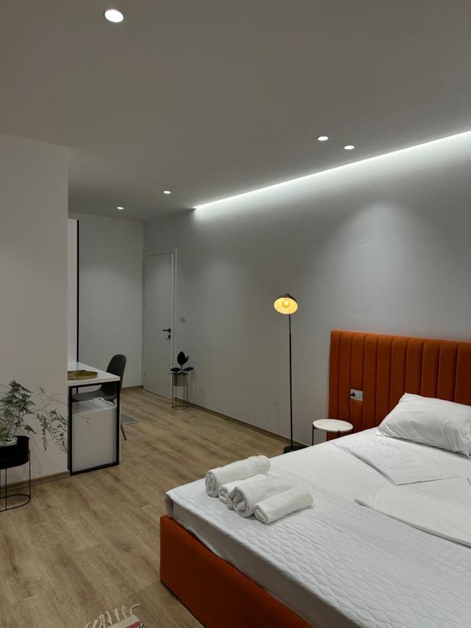 Hotel Restaurant Natyra E Qete Lezhë Exteriör bild